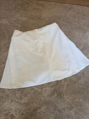 Lululemon Tennis Skirt White NWT with built in shorts